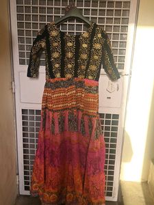 Beautiful Ethnic Kurta Set