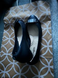Stylish Black Hush Puppies Ballet Flats