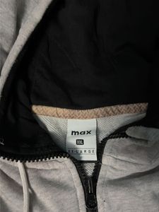 Grey Hoodie with short zip