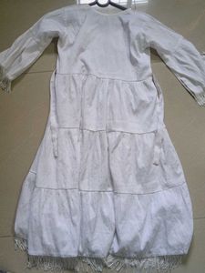 Elegant White Tiered Kurta with Tassels