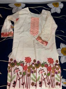 Elegant Cream Floral Kurta Set.only kurti