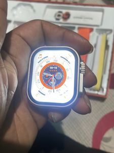 Smart Watch with Extra Bands