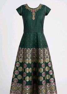 Elegant Emerald Green Embellished Gown