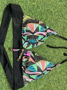 Colorful Geometric Print Bikini Top