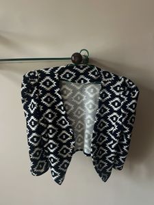 Boho Aztec Print Cropped srug