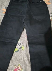 Black Jeans with Patchwork Detail Capry