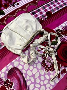 Perfect to wear on many occasions fashion and casual style.You can use it when going out Like work, business, dating, daily, shopping, traveling or go to parties.