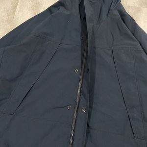 Uniqlo Modern Navy Utility Mountain Parka