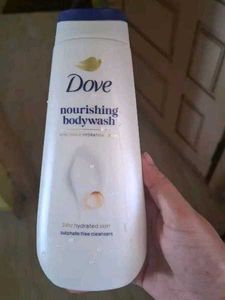 Dove Nourishing Body Wash