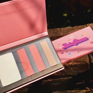 MYGLAMM Face Kit