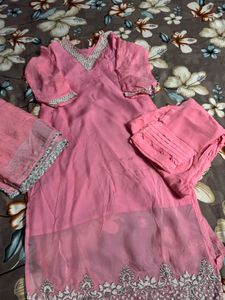 Elegant Pink Embroidered Kurta Set