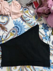 Chic Black One-Shoulder Top