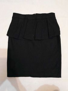 Chic Black Peplum Skirt