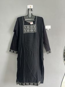 Black Embroidered Kurta (XL)