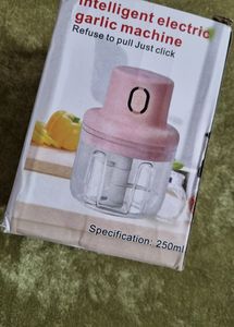 Kolor fish Electric Mini Garlic Chopper 250ml
