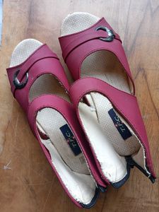 Stylish Maroon Wedge Sandals