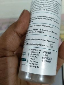 Plum Cica &amp; HYA-Betaine Vegan Mucin Essence