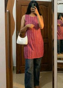 Striped Pink Sleeveless Kurta