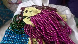 Beads Mala In Colours
