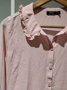 Chic Pink Ruffled Collar Button-Up Top