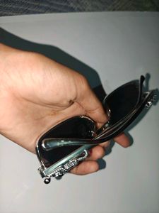 Stylish Sunglasses Set