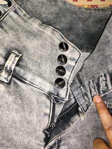 Girls Jeans🌸in 130