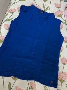 Royal Blue Sleeveless V-Neck Top