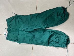 NEWME Green Cargo Pants