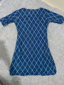 Elegant Blue Kurta with Diamond Pattern