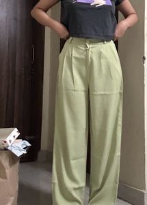 Pleated Pattern Pants