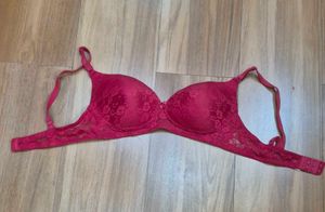 Red Lace Padded Bra shyla by pantaloons