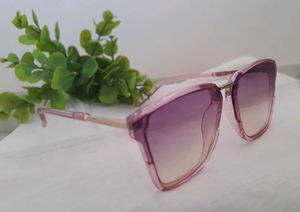 Stylish Gradient Sunglasses – Chic &amp; Lightweight