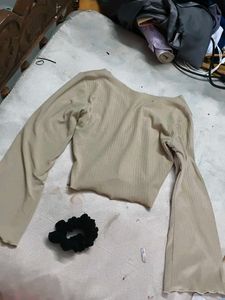 two top for sale they are brand new 💢💢