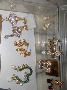 all 13 in 200 Assorted Dangle Earrings