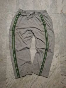 grey baggy nobero sweats with green lining