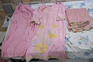Pink Kurta Set with Floral Embroidery