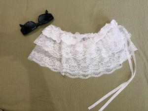Sheer Lace Ruffle jeans tie