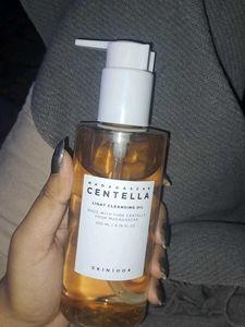 SKIN1004 Madagascar Centella Cleansing Oil