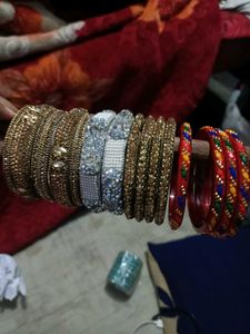 Gorgeous Bangle Set