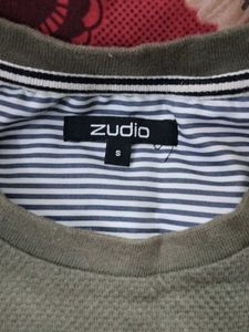 ZUDIO T SHIRT