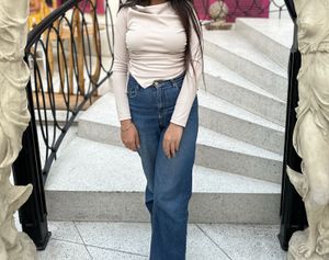 Chic Asymmetrical Neckline Top