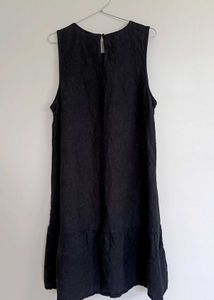 Minimalist Clean Girl Linen Dress
