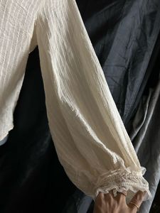 Vintage Style Lace Trim Blouse