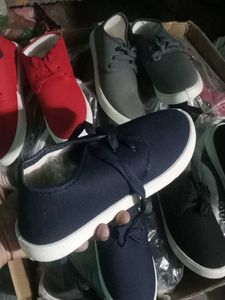 Men Canvas Casual Shoes Full Lot 17 Pcs Pairs,