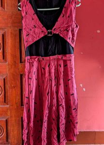 Chic Pink & Black Printed Dress