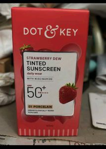 Dot & Key Strawberry Dew Tinted Sunscreen SPF 50