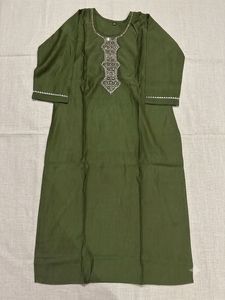 Elegant Embellished Kurta Set