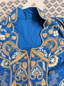 Exquisite Blue Embellished blouse