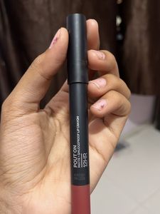 Staze 9/19 Matte Lipstick shade coffe talk