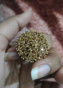 Classic Gold Kundan Maang Tikka with Pearls
